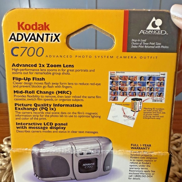 Kodak‎ Advantix C700 Zoom APS Point & Shoot Film Camera 30-60mm Lens APS New - Picture 3 of 5